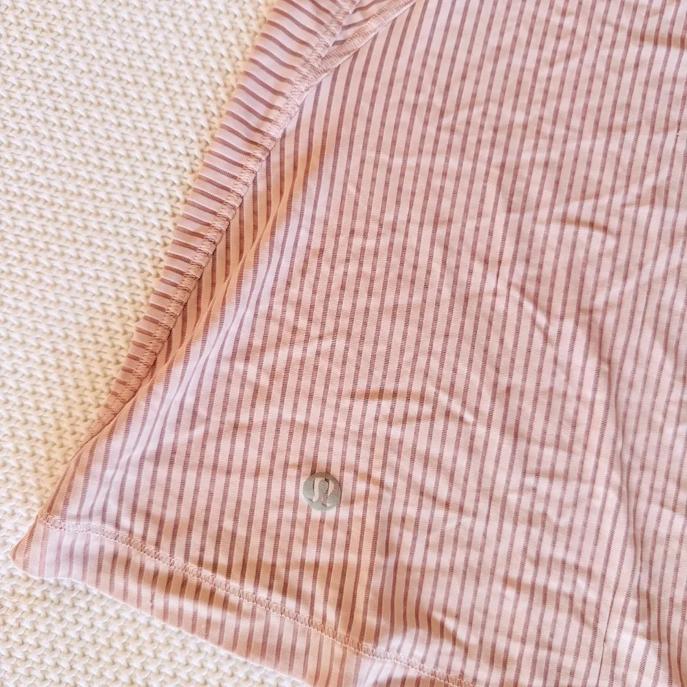 LULULEMON Pale Pink Striped Tank Top w Vented Split Back